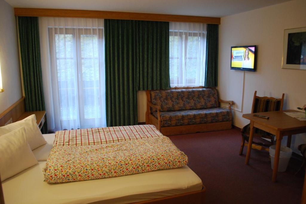 Alpengasthof Goetschenalm Bischofswiesen Room photo